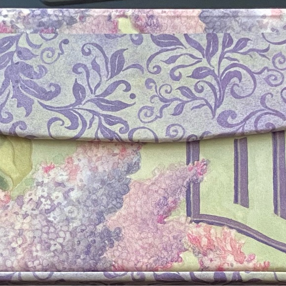Lilac Floral Decorative Box - Picture 3 of 8